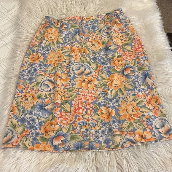 Vintage | 2 piece | Floral suit - Picture 11 of 16